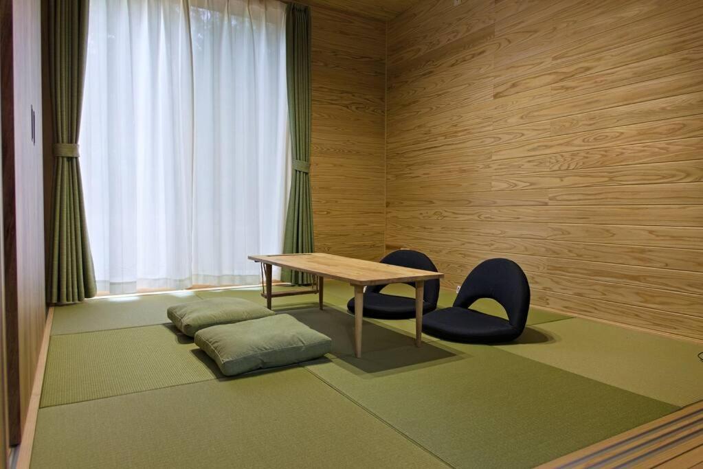 Hinoki No Ie - Cottage With Natural Hot Spring In A Cypress Bathtub Shika Zewnętrze zdjęcie